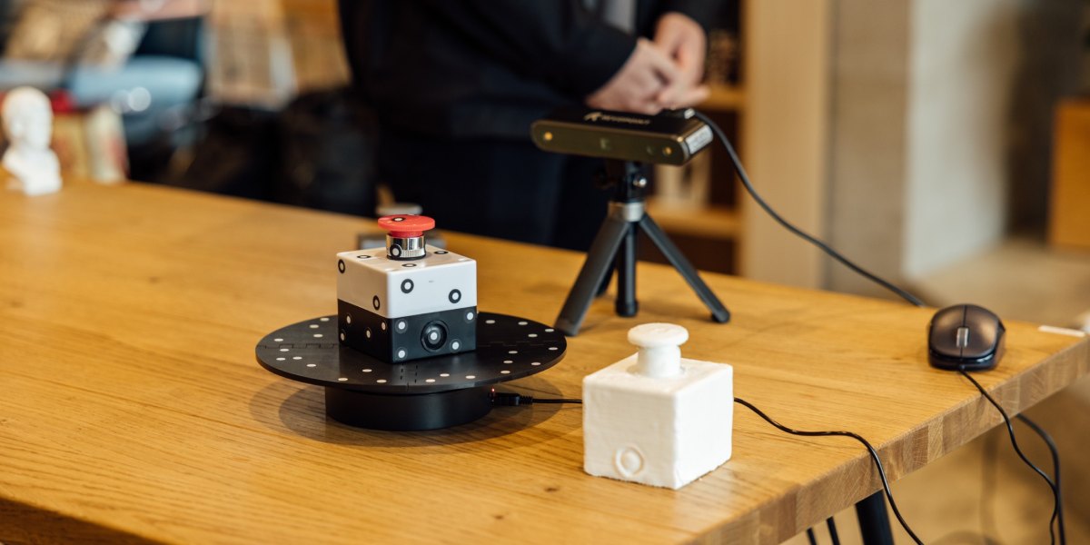 Scan Track System 3D Scanning Tracking Aids